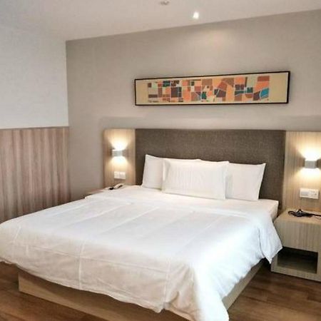 Hanting Hotel Shanghai Zhenping Rd Zewnętrze zdjęcie